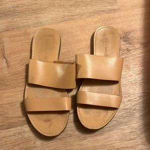 Madewell tan sands